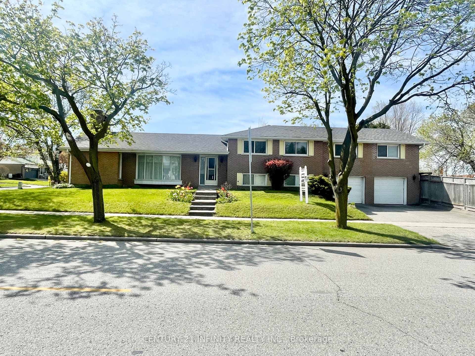 1 Goodland Gate, Toronto E07