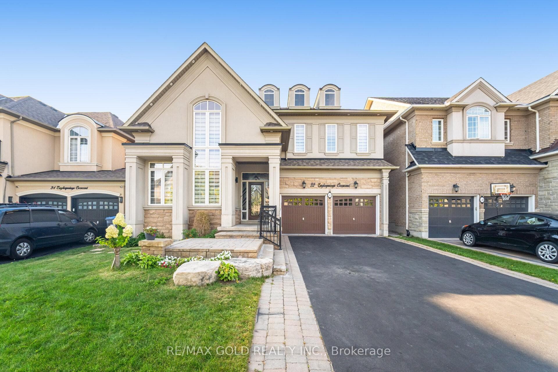 32 Eaglesprings Crescent, Brampton, ON L6P 2V9 - Photo 1