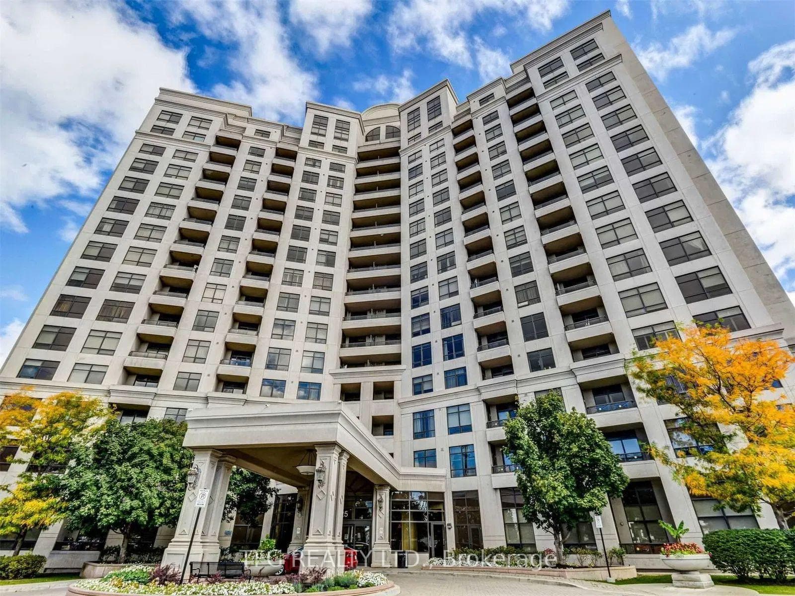 9225 Jane Street Unit 417, Vaughan, ON L6A 0J7 - Photo 1