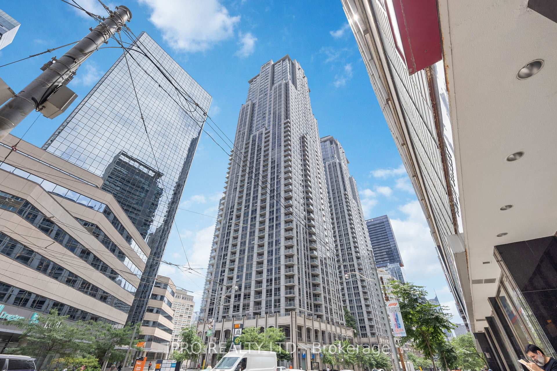 763 Bay Street Unit 309, Toronto C01