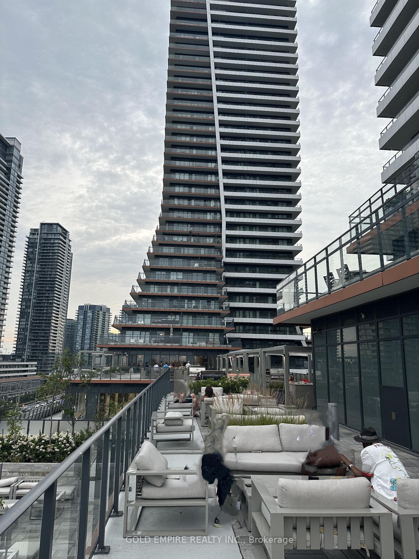 20 Shore Breeze Drive Unit 1603, Liberty Village / Parkdale / South Parkdale, ON M8V 0C7 - Photo 1
