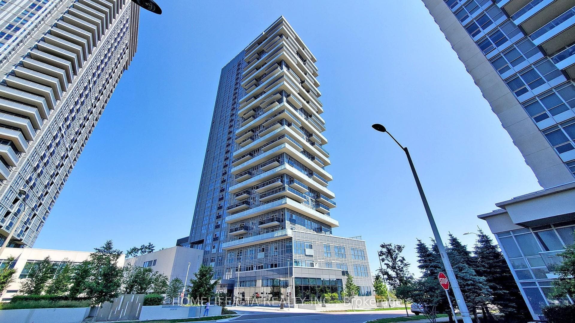 225 Village Green Square Unit 2607, Agincourt / Milliken, ON M1S 0N4 - Photo 1