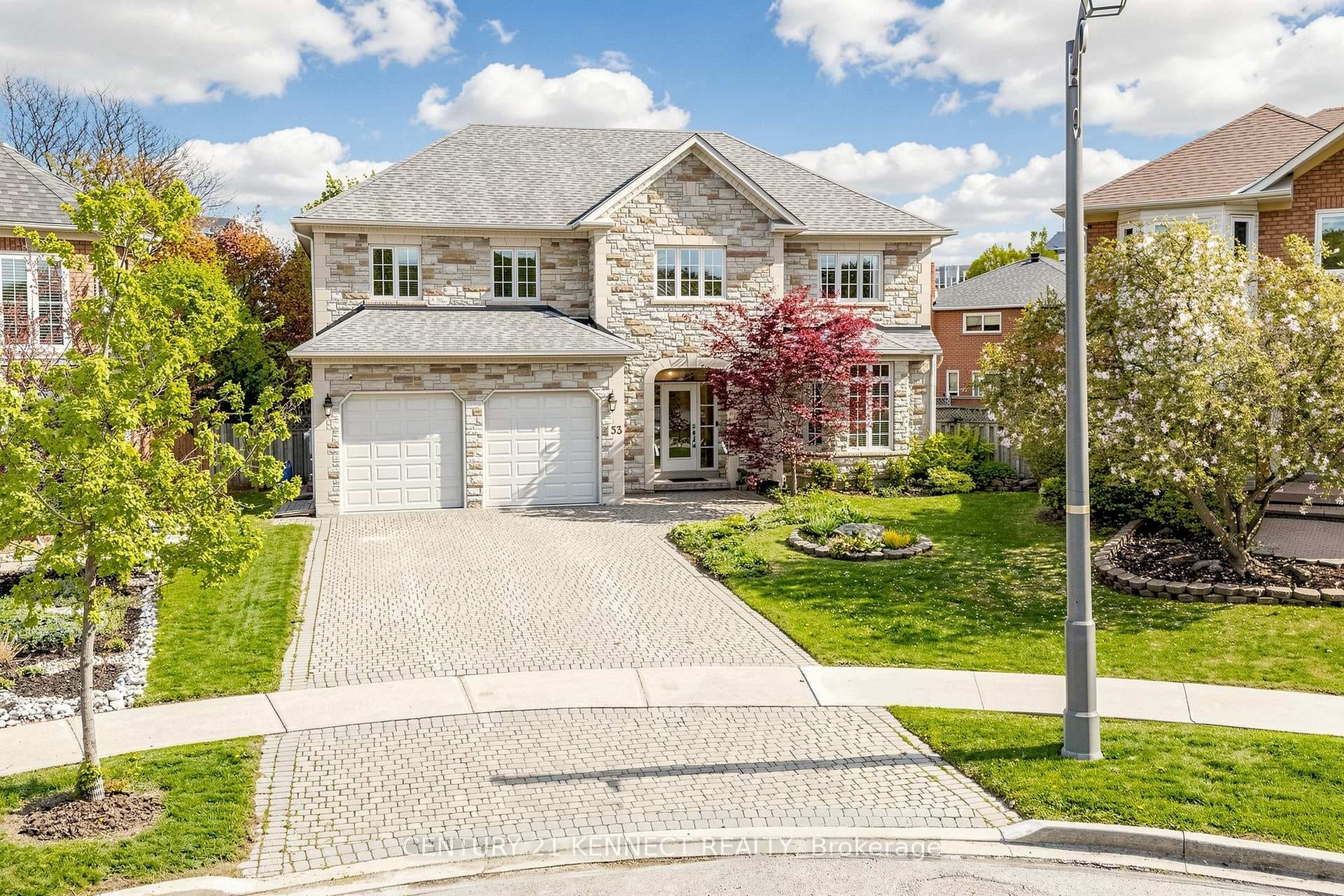 53 Grenadier Crescent, Vaughan