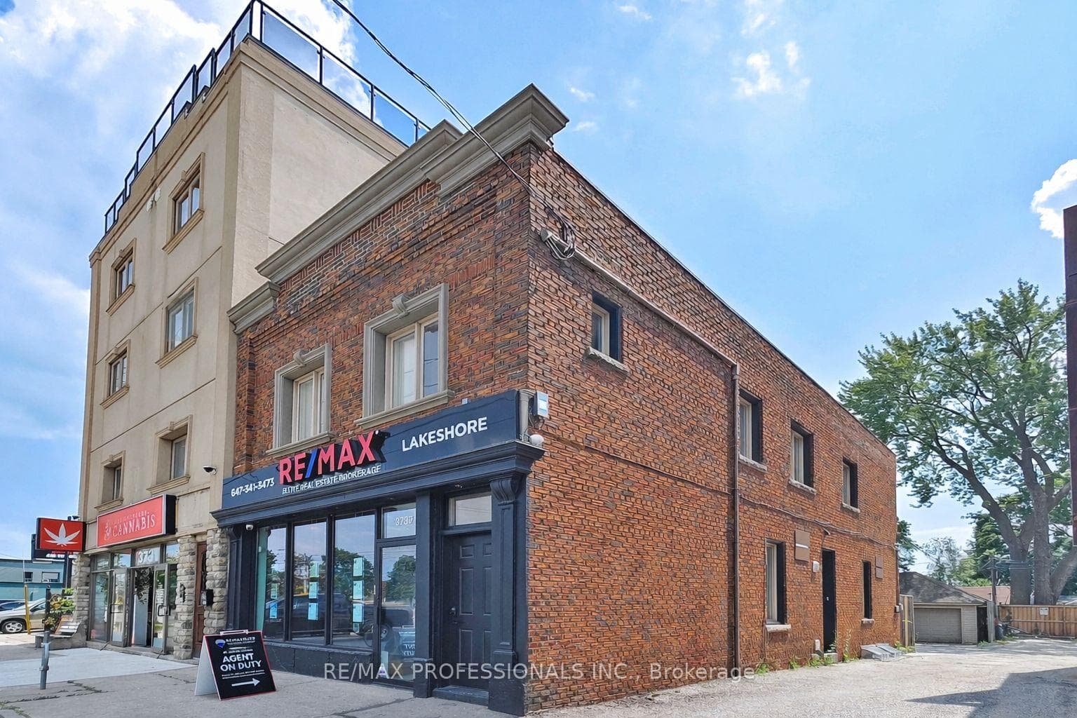 3737 Lakeshore Boulevard Unit 2, Liberty Village / Parkdale / South Parkdale, ON M8W 1P9 - Photo 1