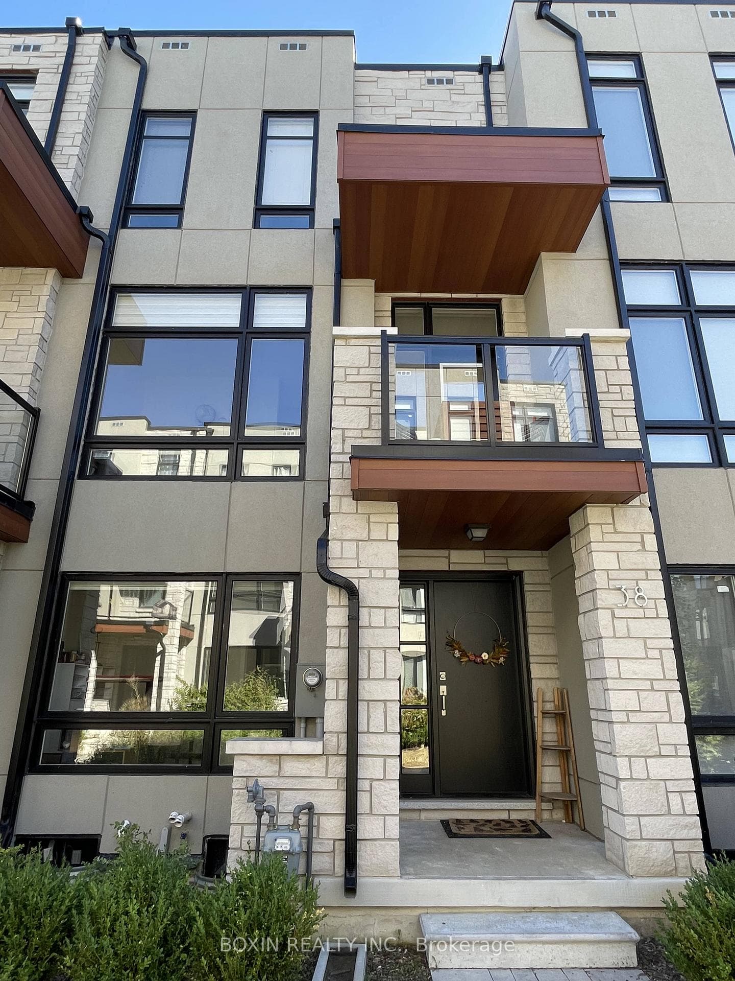 38 Gerussi Street, Vaughan, ON L4H 4R7 - Photo 1