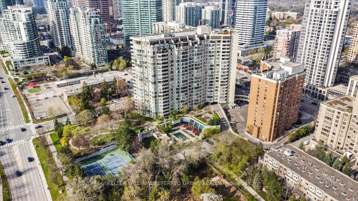 5444 Yonge Street Unit 106A, Toronto C07