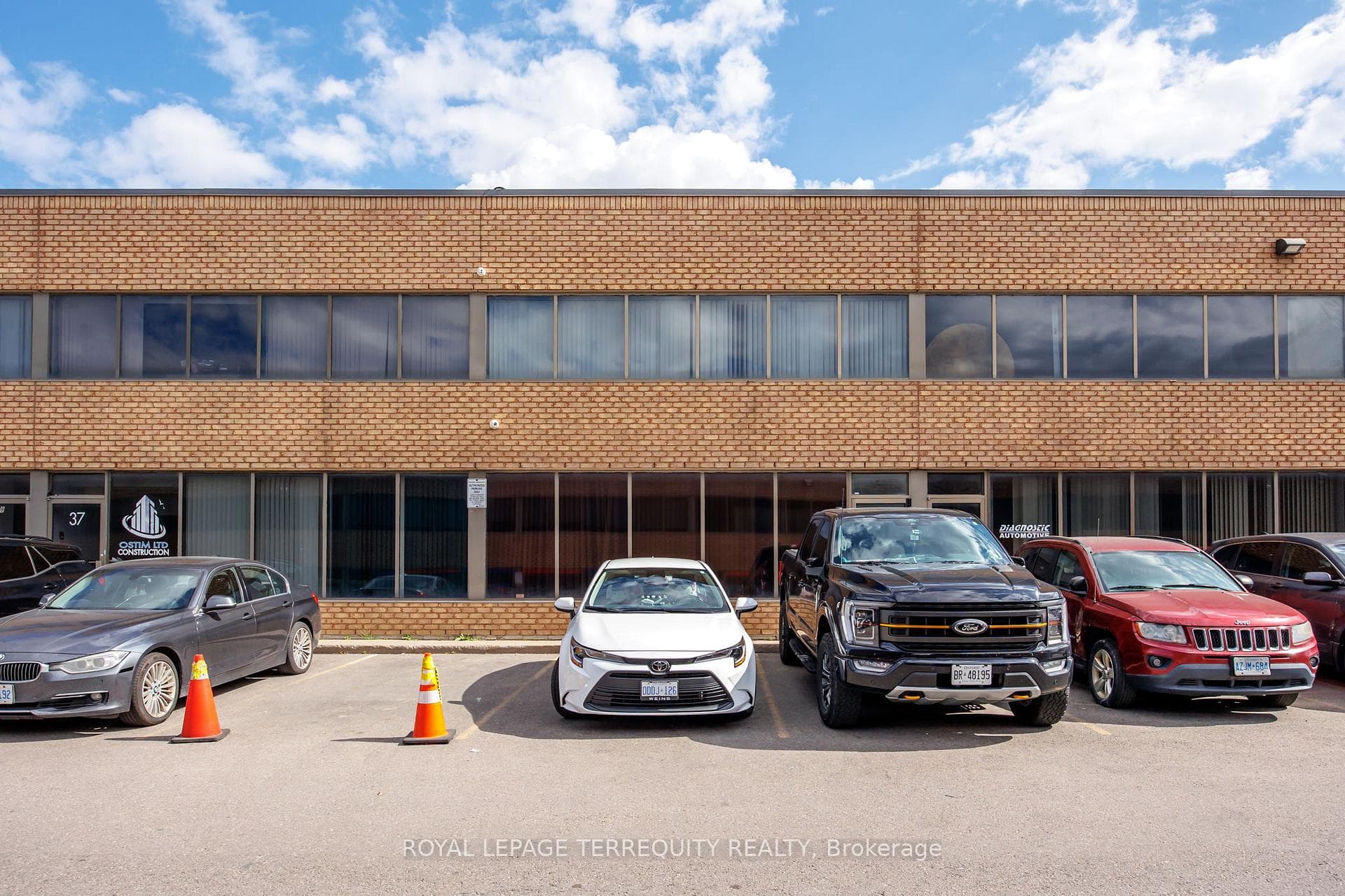94 Kenhar Drive Unit 36, Downsview / Black Creek, ON M9L 1N2 - Photo 1