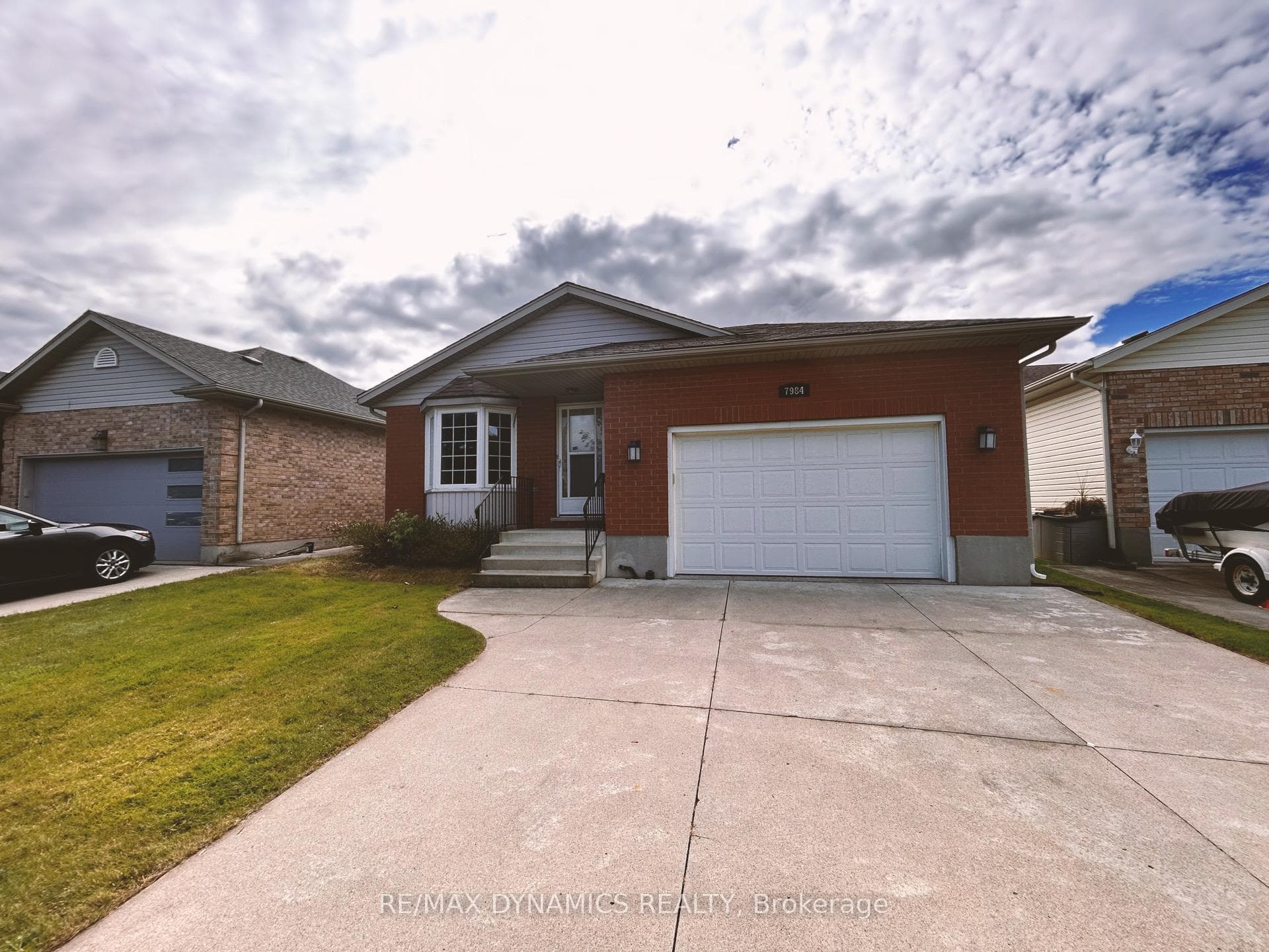 7984 Grossi Court, Niagara Falls, ON L2H 3G8 - Photo 1