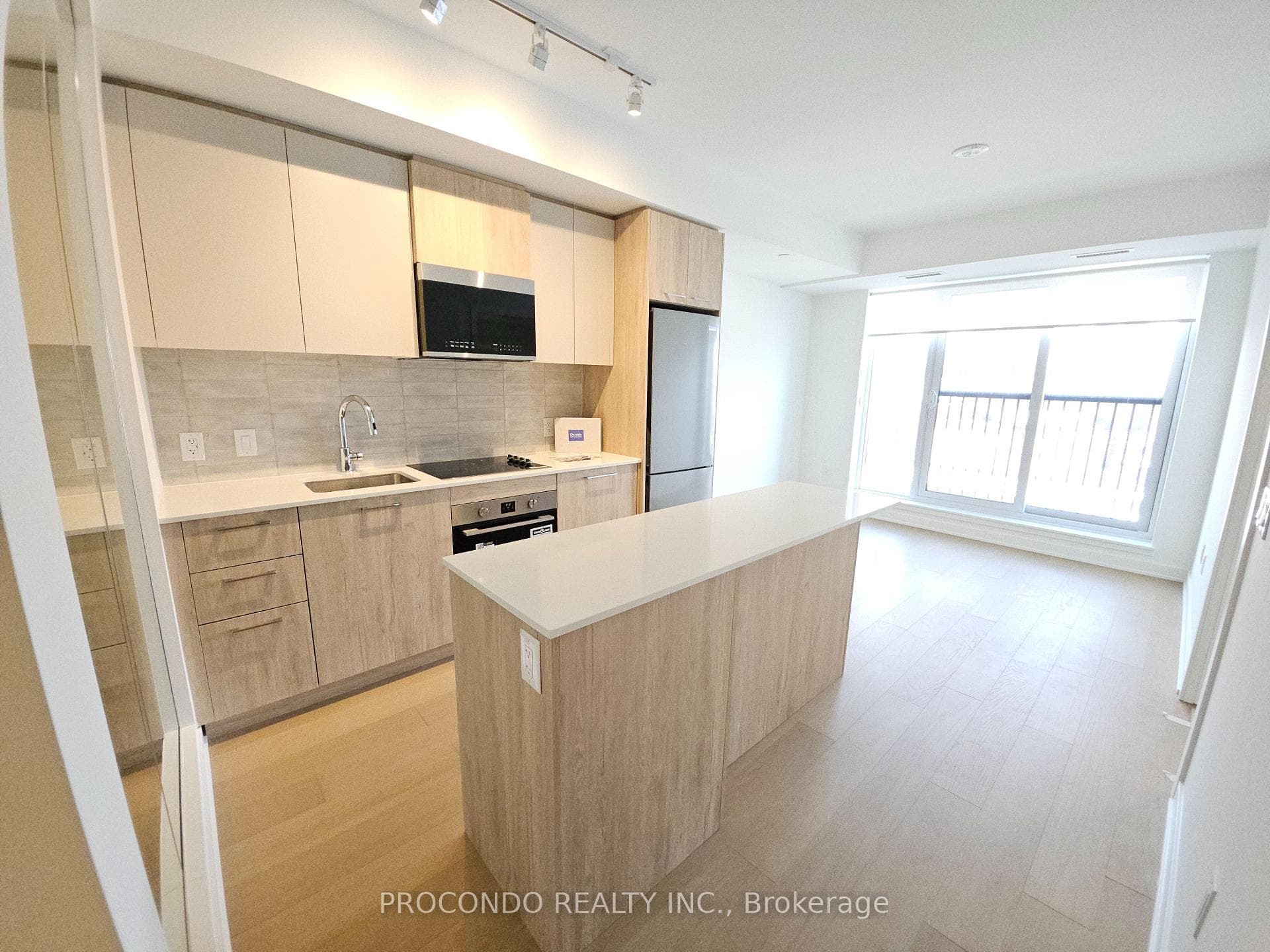 30 Dreamers Way Unit 551, Regent Park / Cabbagetown / St. James Town, ON M5A 0Y7 - Photo 1