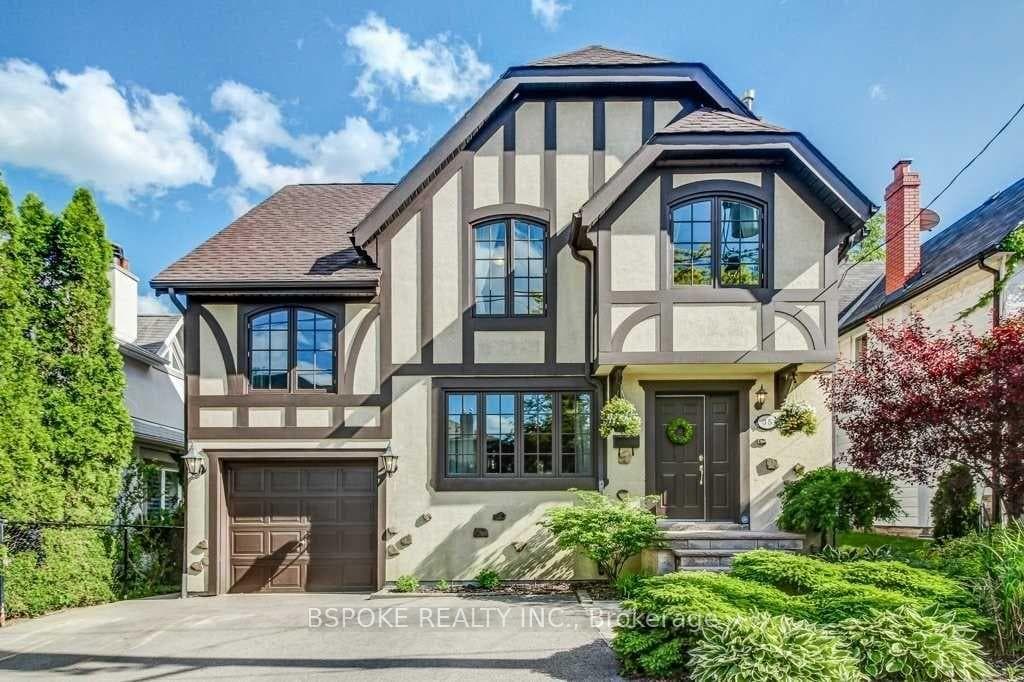 35 Bannon Avenue, Etobicoke (Islington / Rexdale), ON M8X 1T9 - Photo 1