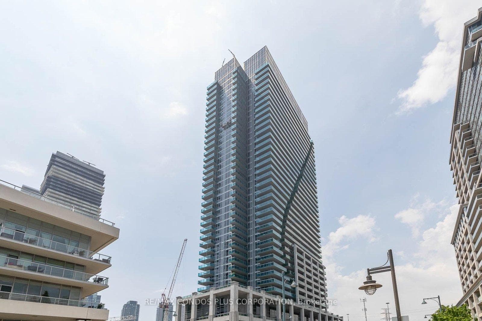 16 Brookers Lane Unit 1002, Liberty Village / Parkdale / South Parkdale, ON M8V 0A5 - Photo 1