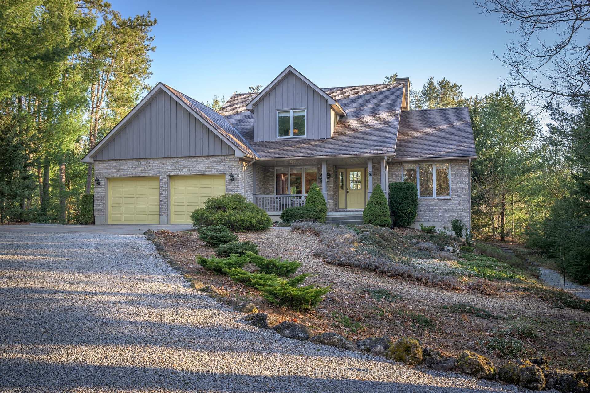10364 PINETREE Drive, Lambton Shores