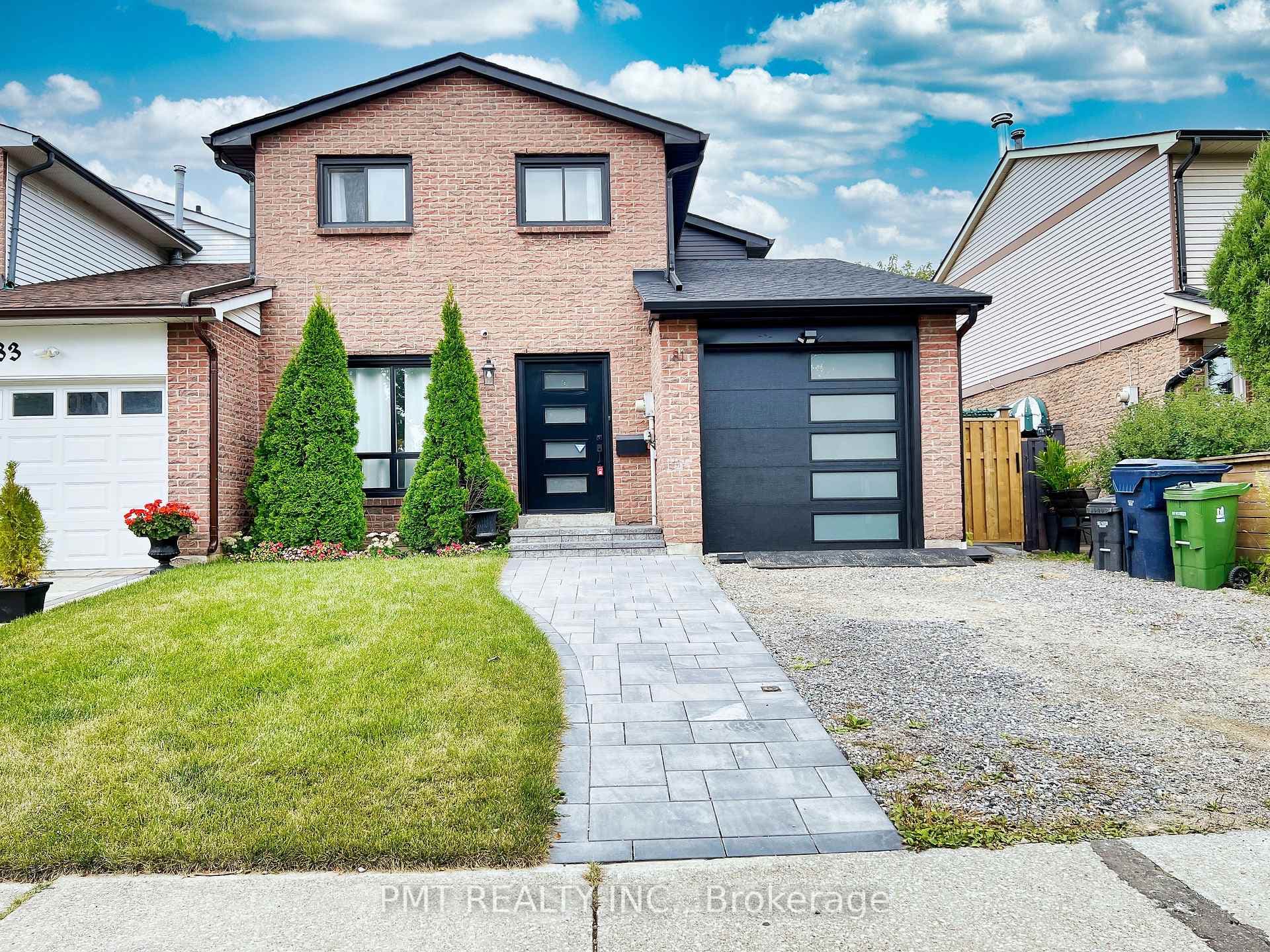 81 Burlington Street, Toronto W06