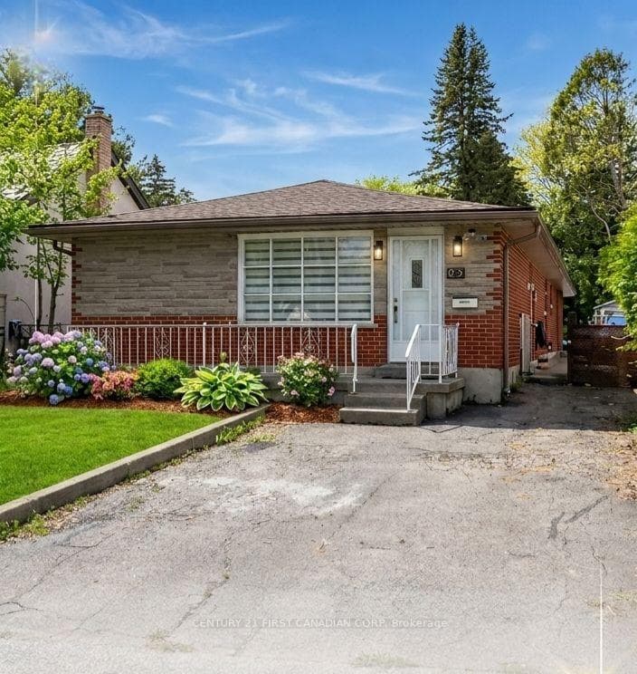 201 Emerson Avenue, London South, ON N5Z 3L5 - Photo 1