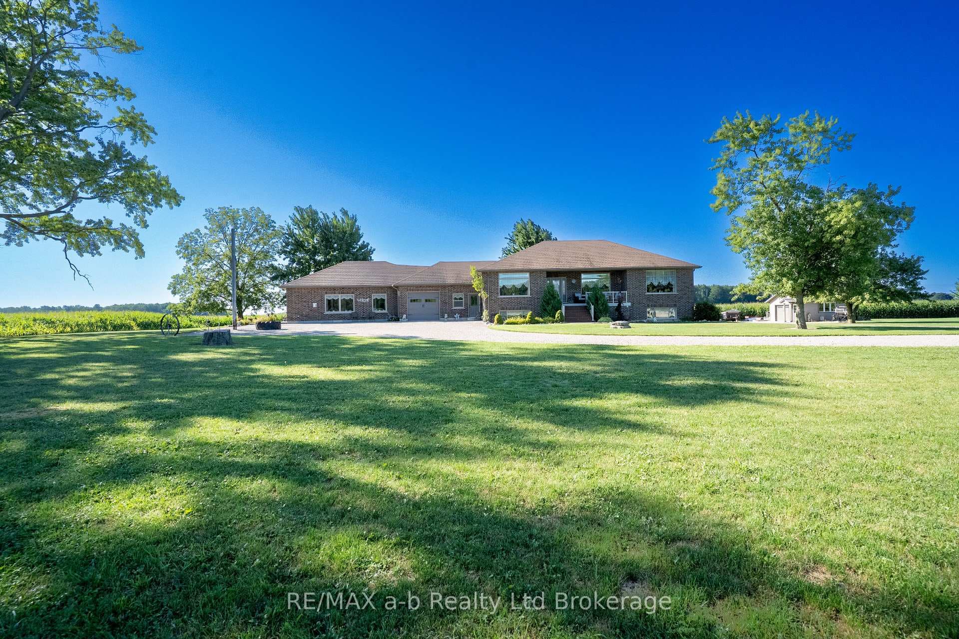 324500 Mount Elgin Road, South-West Oxford, ON N0J 1N0 - Photo 1