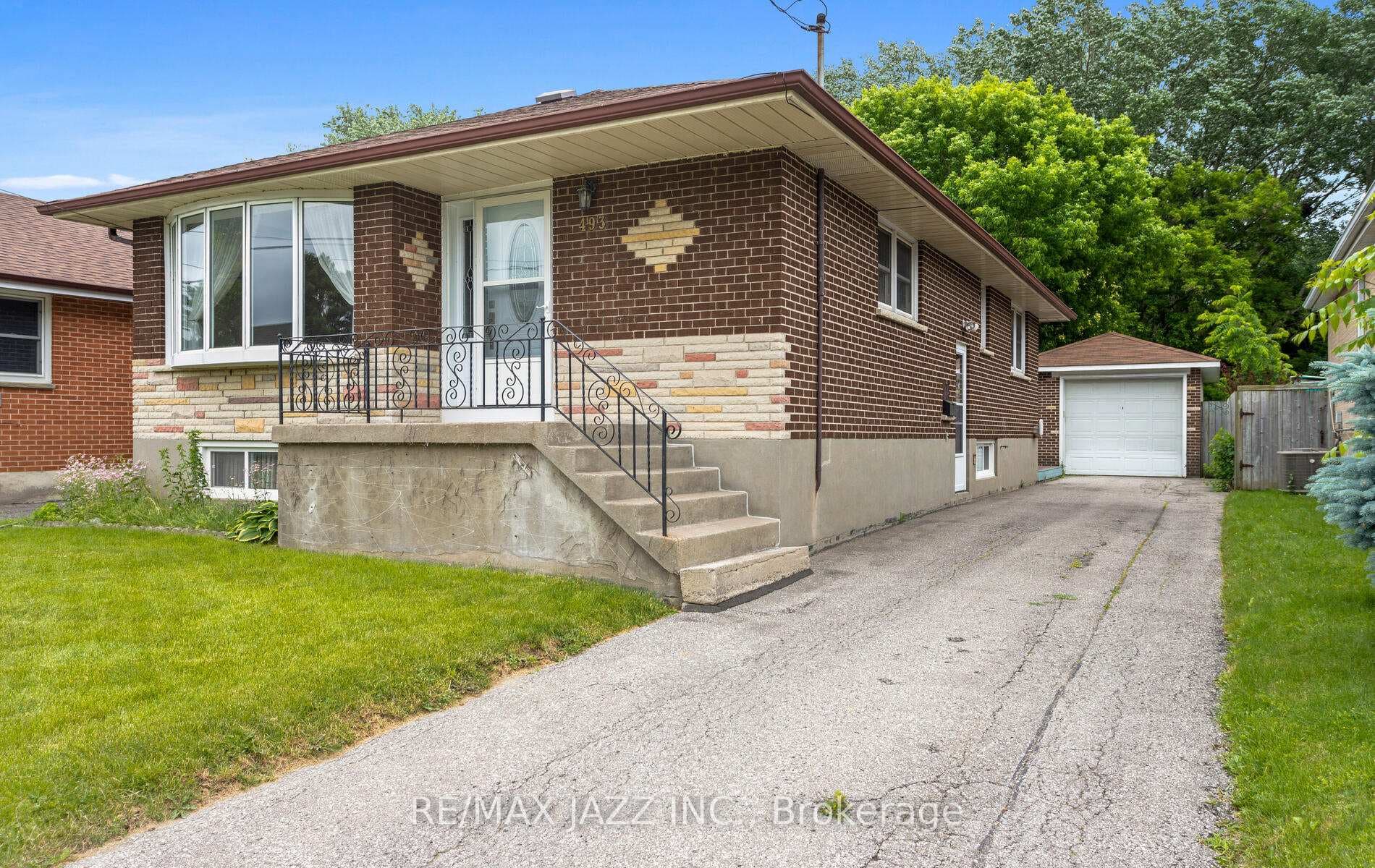 493 Crerar Avenue, Oshawa