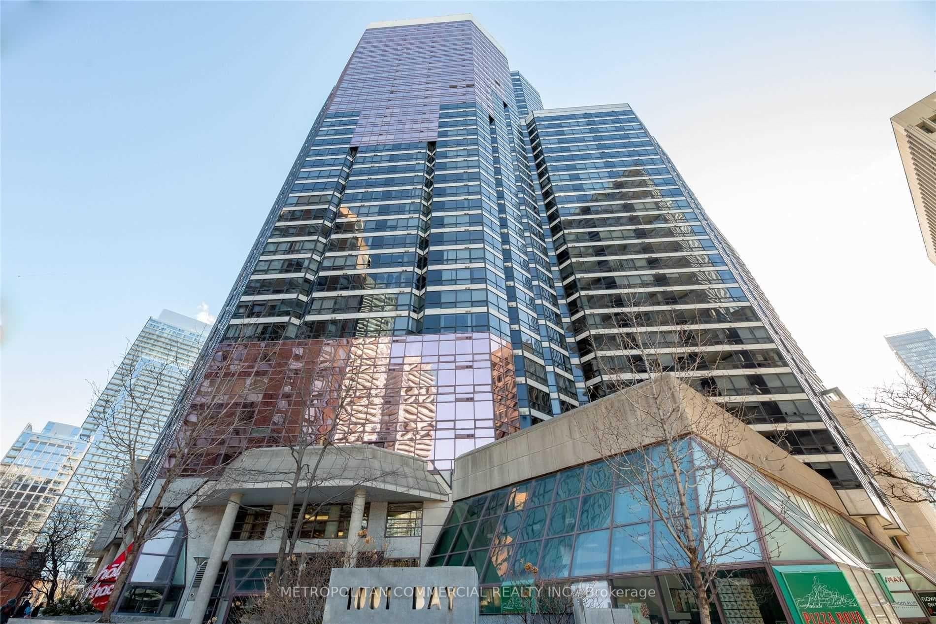 1001 Bay Street Unit 1418, Downtown Toronto / Waterfront, ON M5S 3A6 - Photo 1