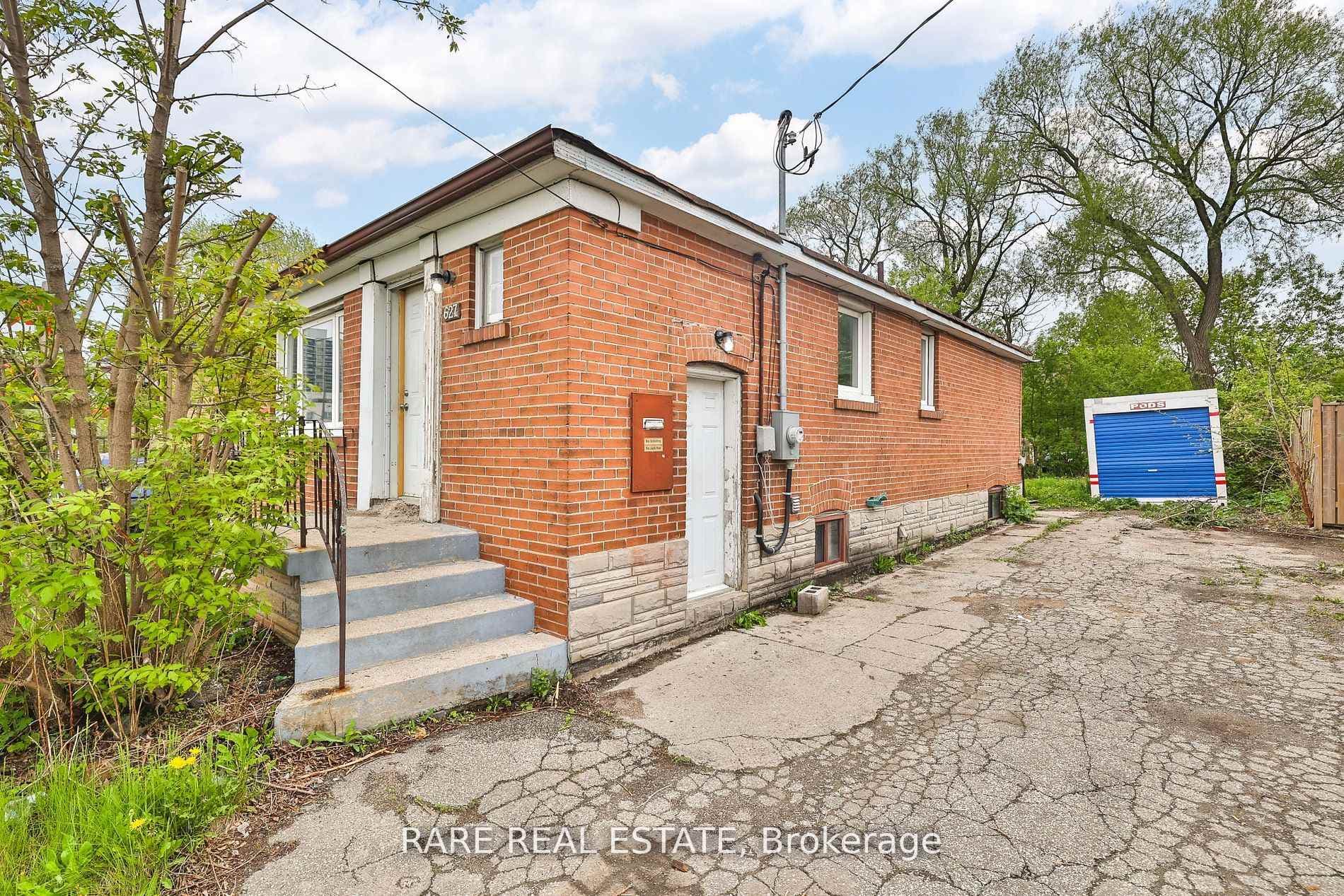 627 Sheppard Avenue Unit Basement, North York (Bathurst Manor / Clanton Park), ON M3H 2S3 - Photo 1