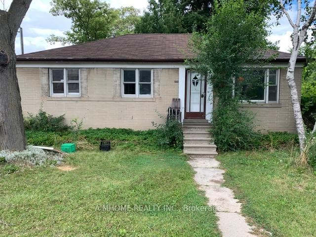 224 Finch Avenue Unit Main Floor, Willowdale / Newtonbrook, ON M2N 4R9 - Photo 1