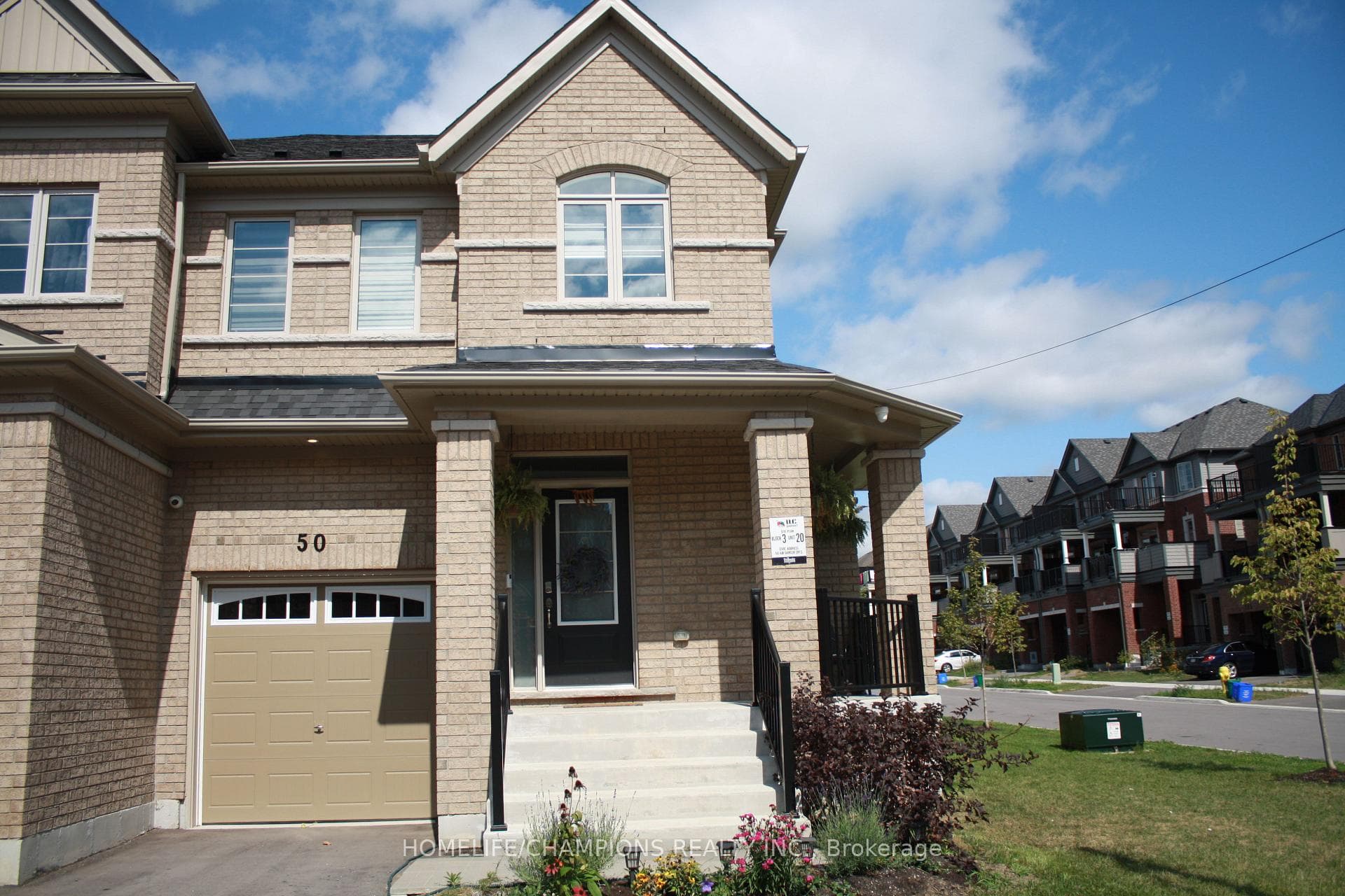 50 Air Dancer Crescent, Oshawa, ON L1L 0V3 - Photo 1