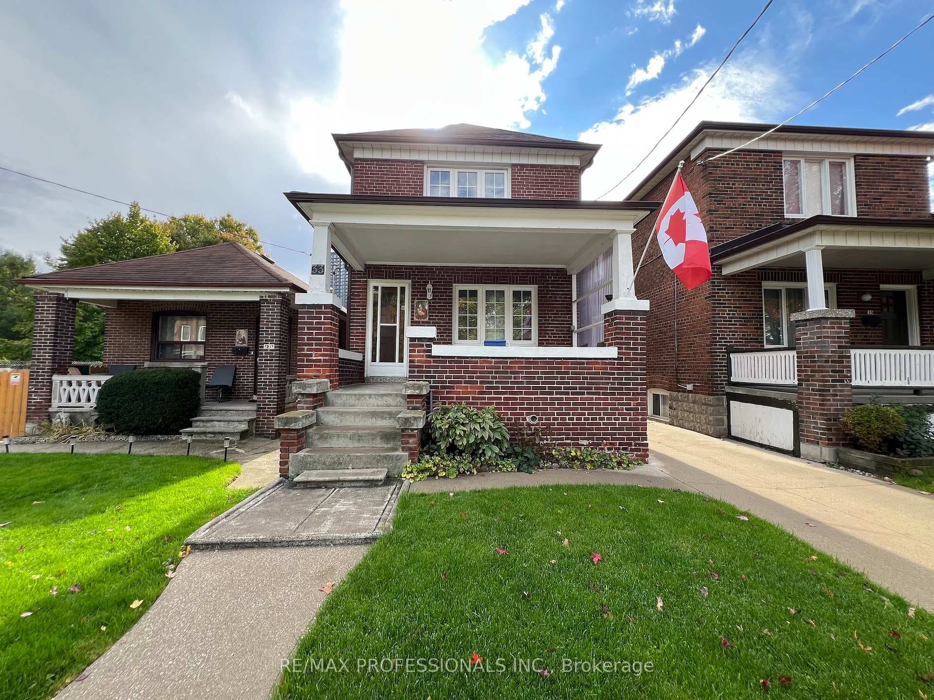 33 Chandos Avenue, Bloor West Village / Swansea, ON M6H 2E6 - Photo 1
