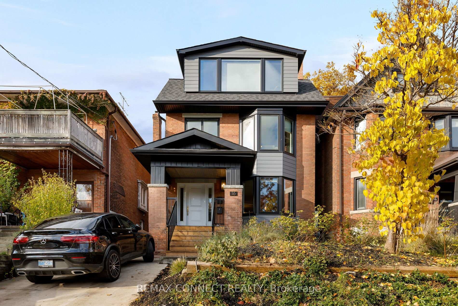 16 Rosemount Avenue, Annex / Yorkville / Summerhill, ON M6H 2M1 - Photo 1