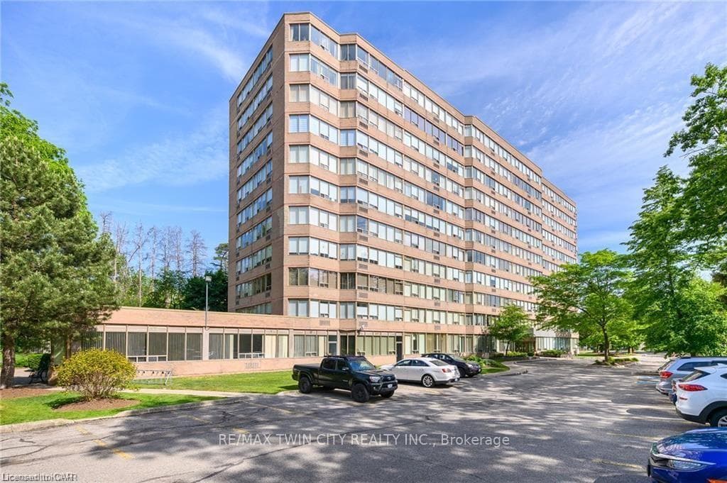 3227 King Street Unit 609, Kitchener, ON N2A 3Z9 - Photo 1