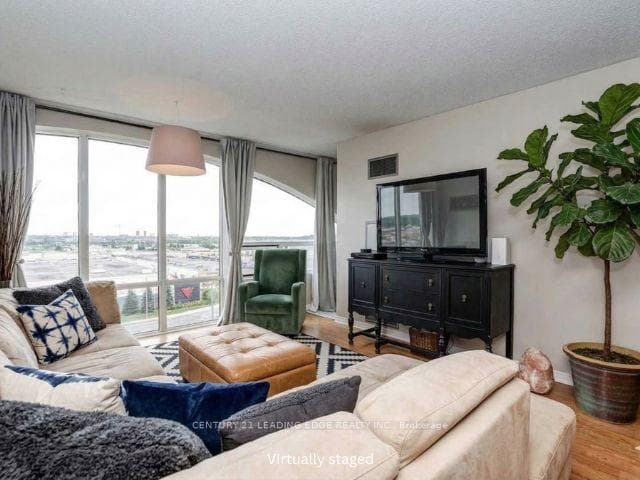 1665 Pickering Parkway Unit 815, Pickering, ON L1V 6L4 - Photo 1