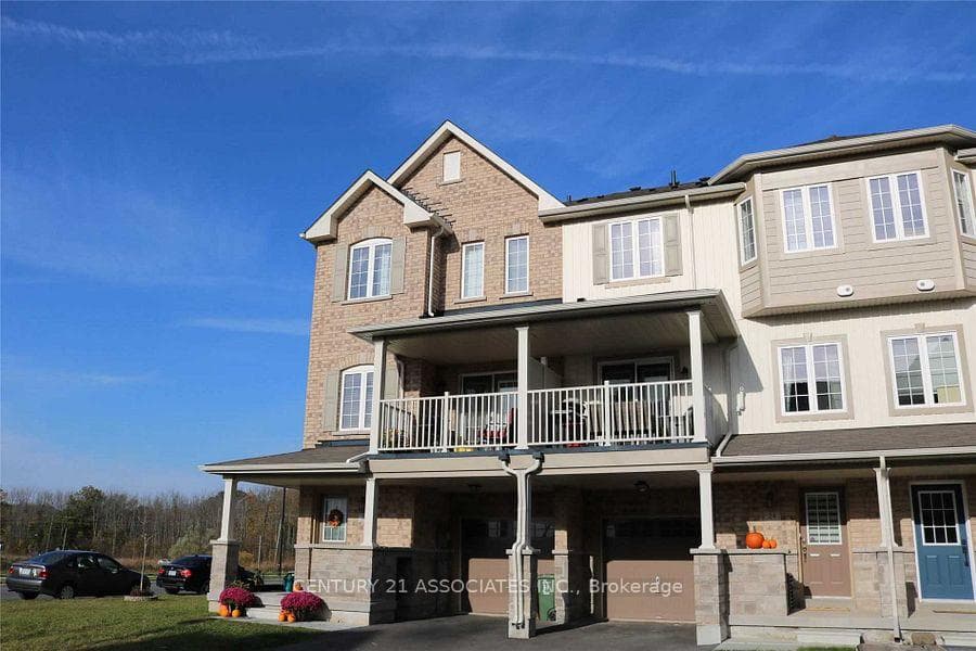 24 Savage Drive, Hamilton, ON L8B 0A3 - Photo 1
