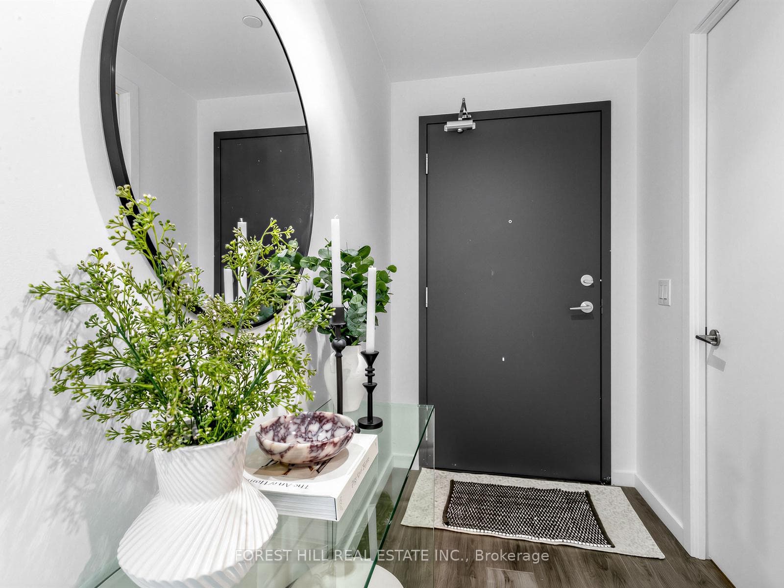 7 Smith Crescent Unit 519, Corso Italia / Dufferin Grove, ON M8Z 0G3 - Photo 1