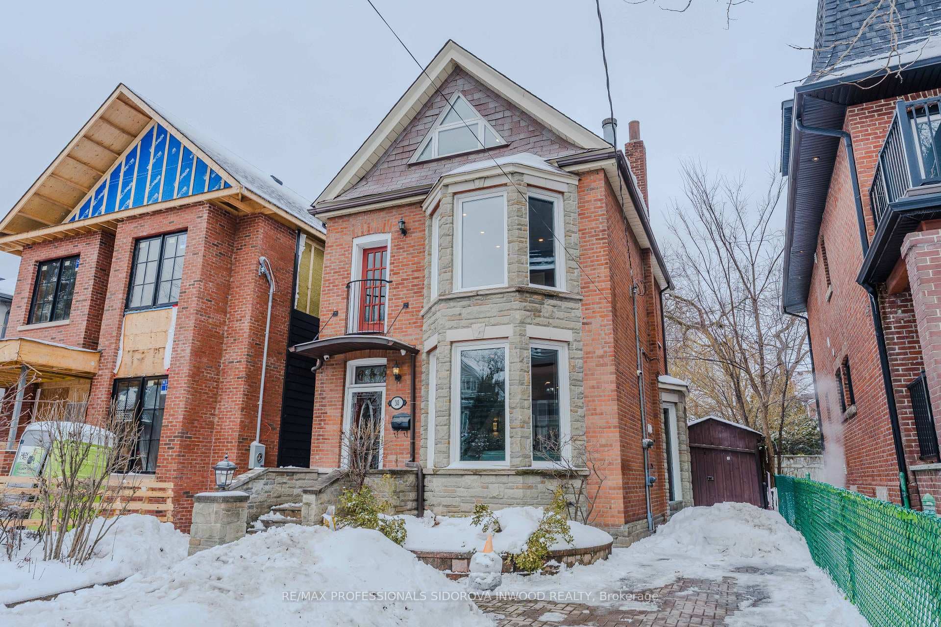 30 Boustead Avenue, High Park / Junction / Roncesvalles, ON M6R 1Y9 - Photo 1