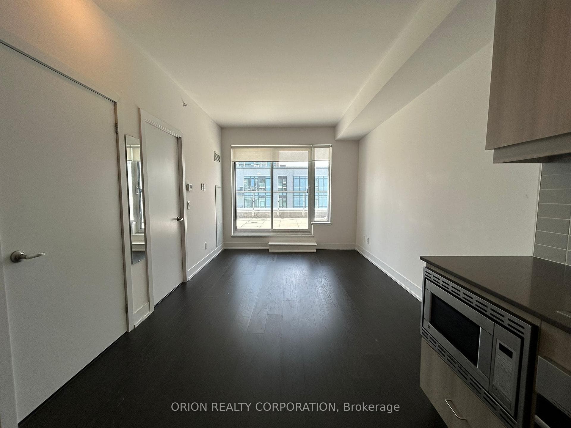 7 Kenaston Gardens Unit 707, Hillcrest Village / Bayview Village, ON M2K 0E9 - Photo 1