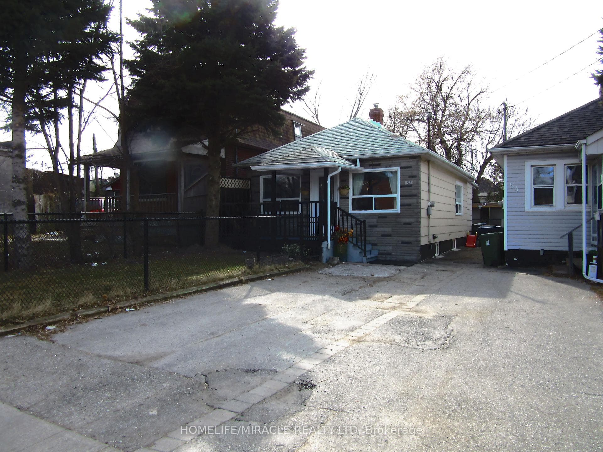 52 Birchmount Road, Birch Cliff / Cliffside, ON M1N 3J6 - Photo 1