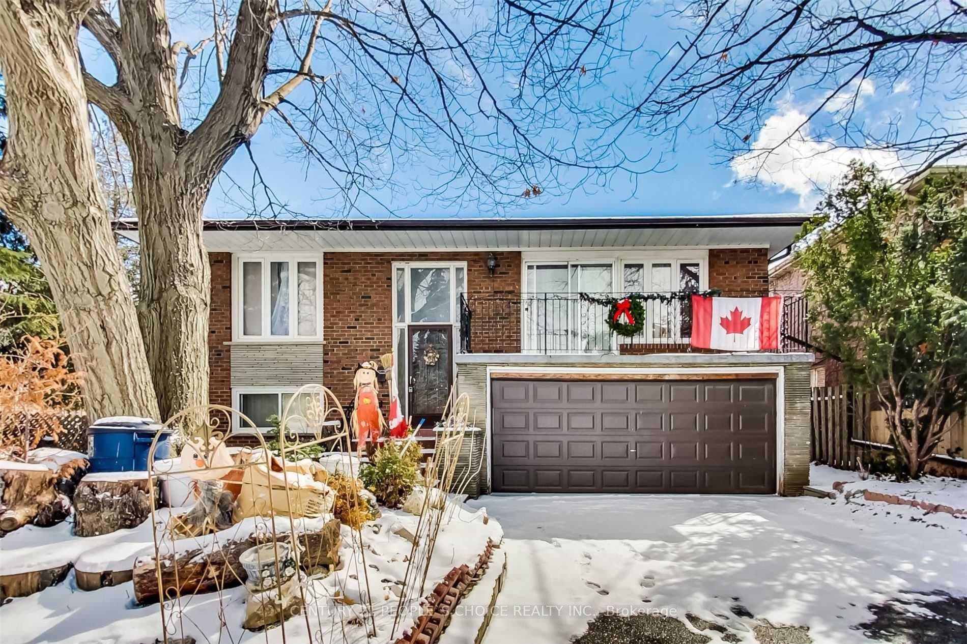 7 Riverside Drive, Downsview / Black Creek, ON M9L 1J1 - Photo 1