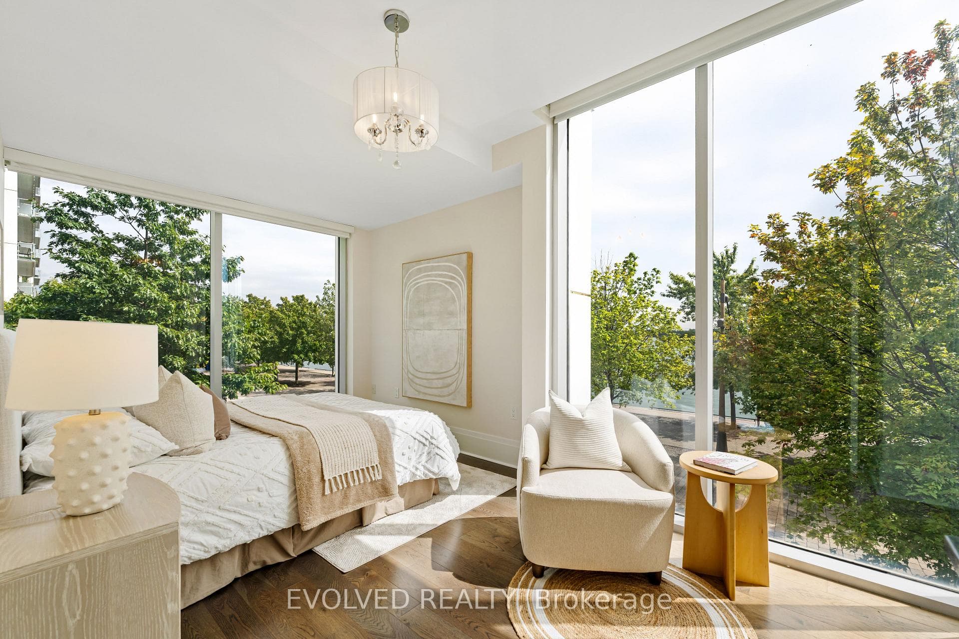 29 Queens Quay Unit 110, Regent Park / Cabbagetown / St. James Town, ON M5E 0A4 - Photo 1