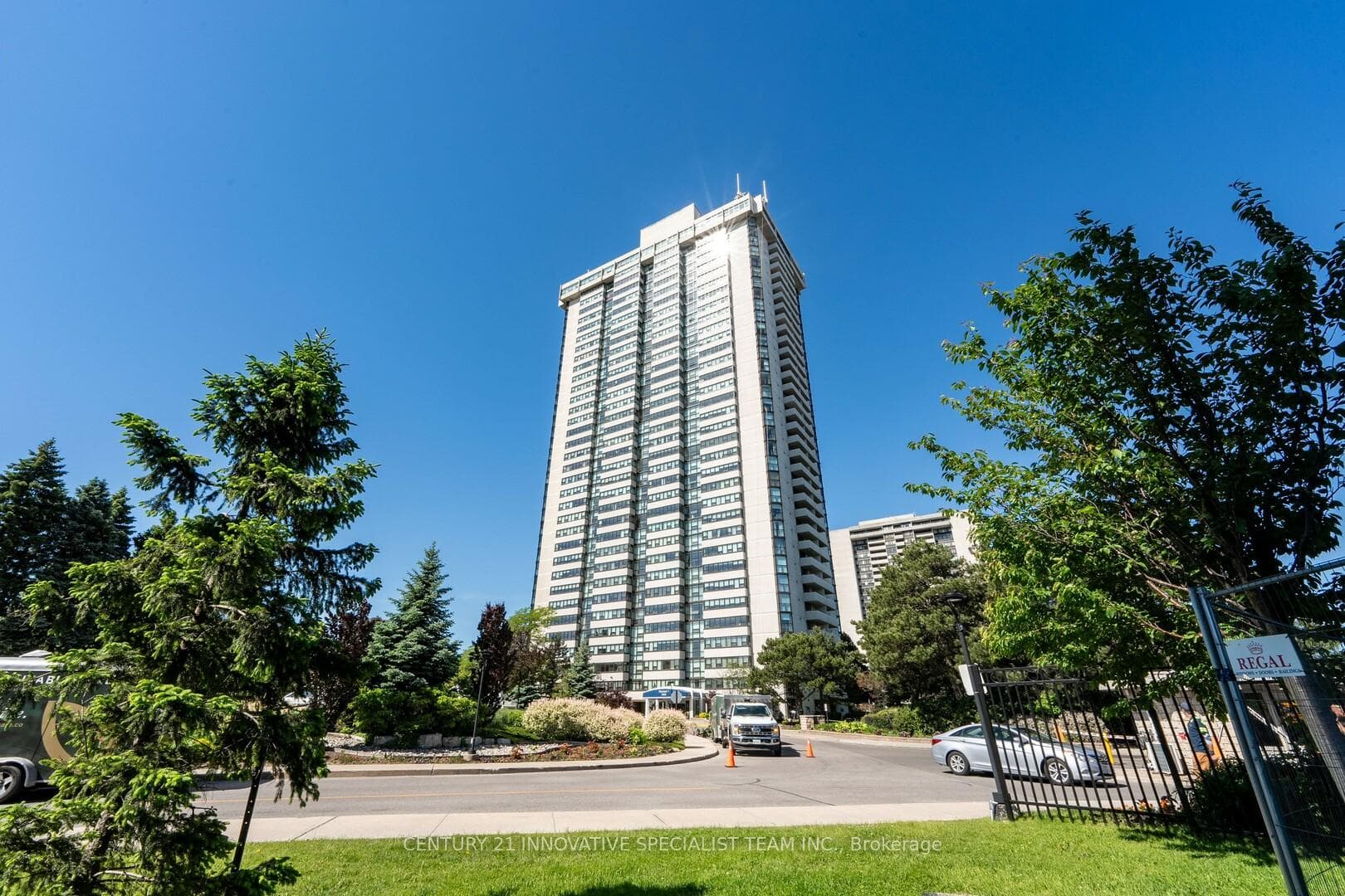 3303 Don Mills Road Unit 1603, Hillcrest Village / Bayview Village, ON M2J 4T6 - Photo 1