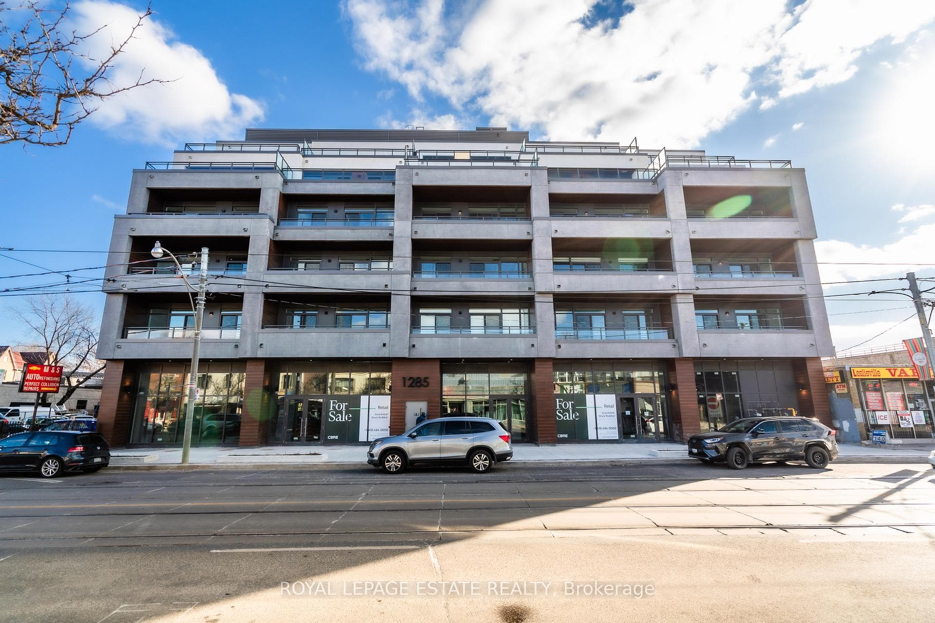 1285 Queen Street Unit 404, Riverdale / Leslieville, ON M4L 0B6 - Photo 1