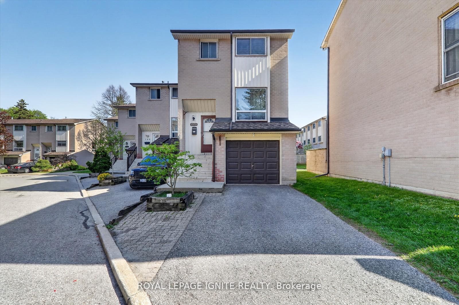 41 Collinsgrove Road Unit 190, Rouge / Port Union / Malvern, ON M1E 4Z1 - Photo 1