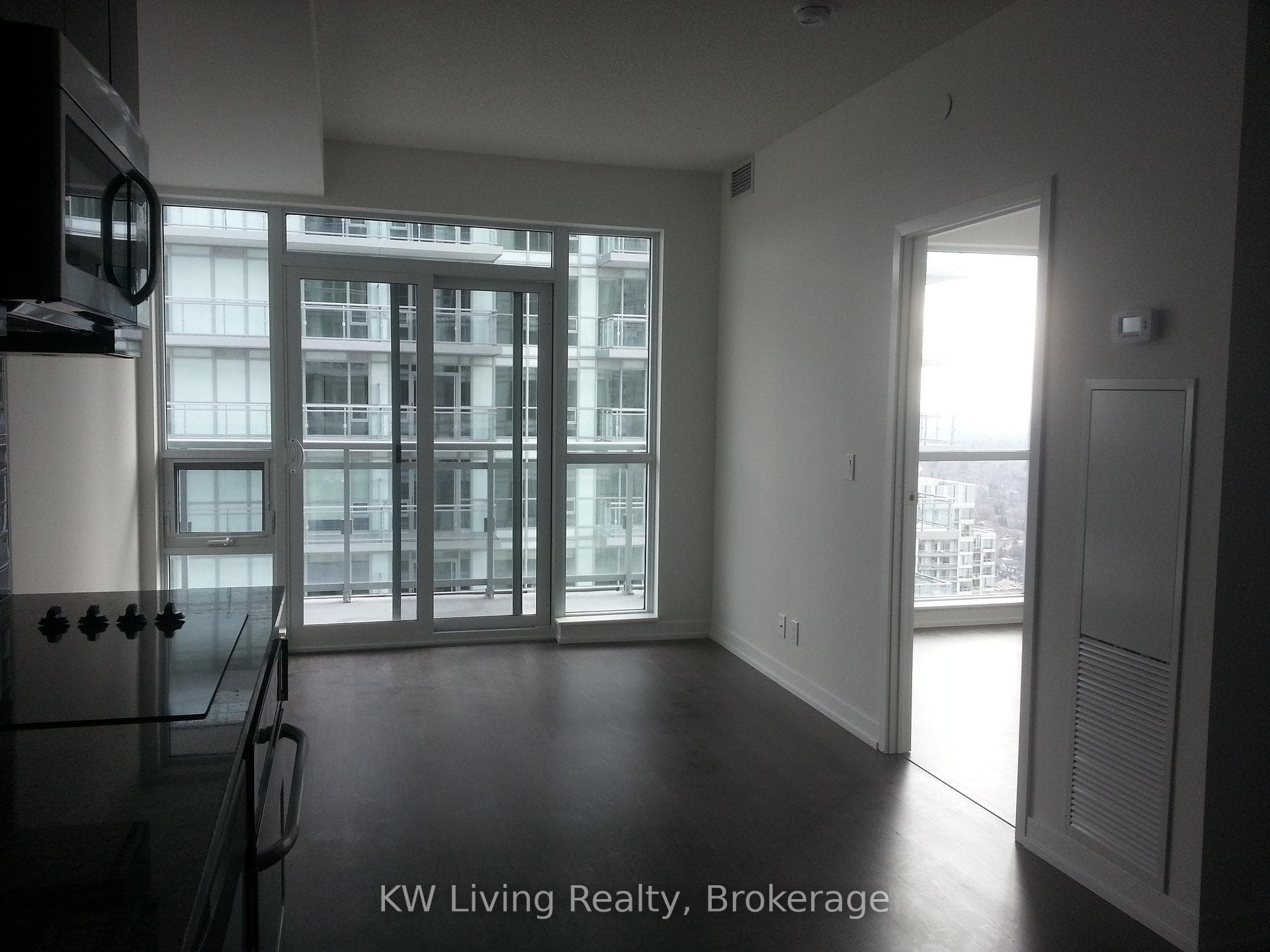 89 Dunfield Avenue Unit 2906, Leaside / Davisville, ON M4S 0A4 - Photo 1