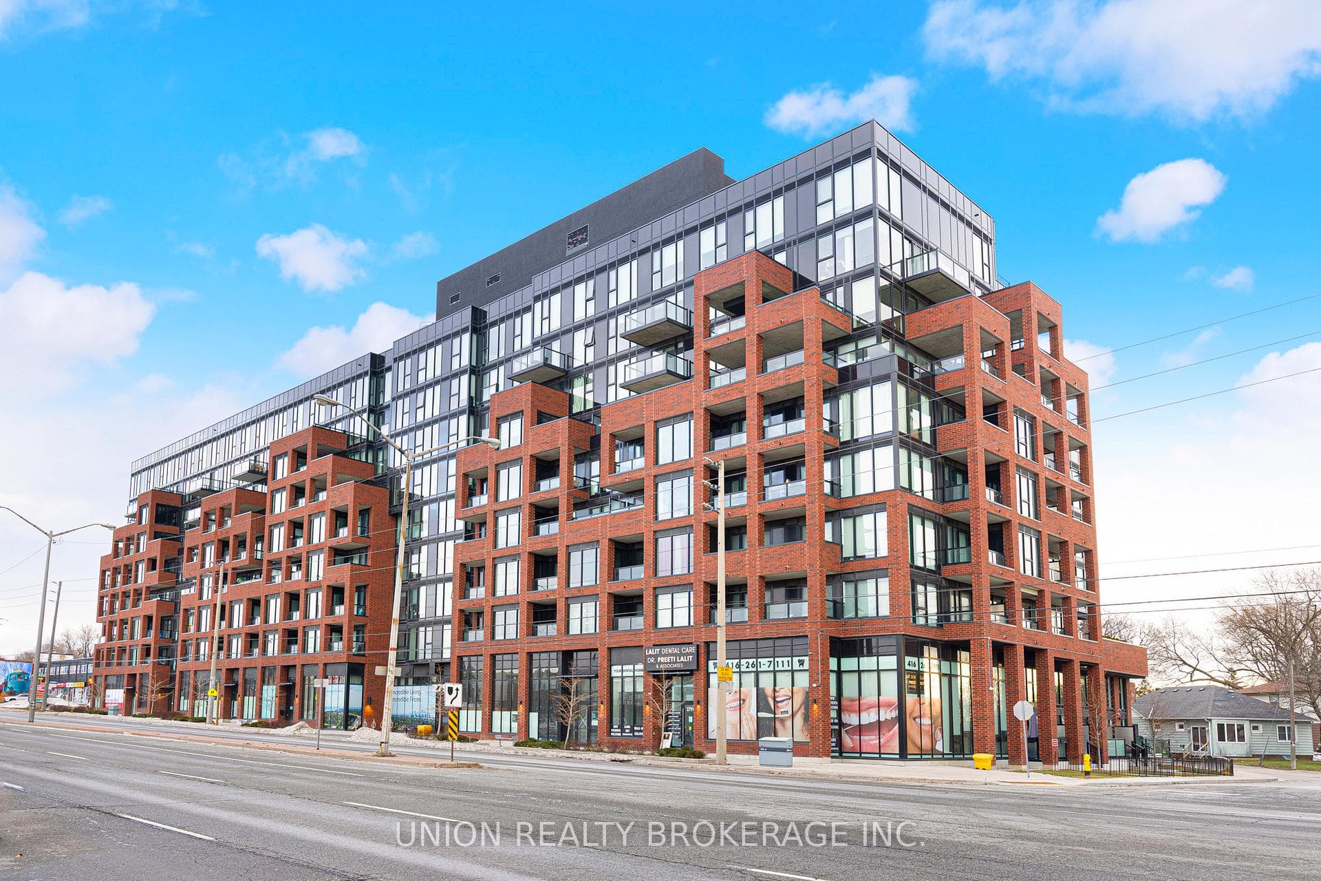 2799 Kingston Rd Road Unit 211, Toronto E08