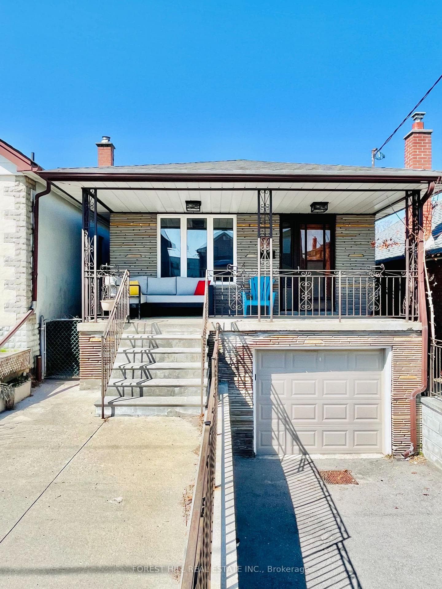 80 Belgravia Avenue Unit A, York / Weston, ON M6E 2M5 - Photo 1