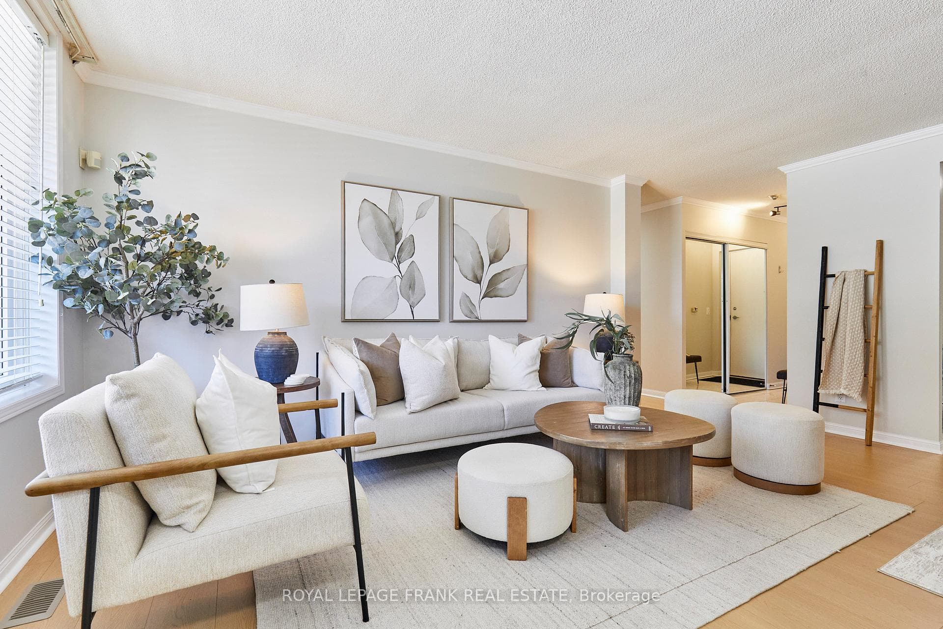 1400 The Esplanade N/A Unit 707, Pickering, ON L1V 6V2 - Photo 1