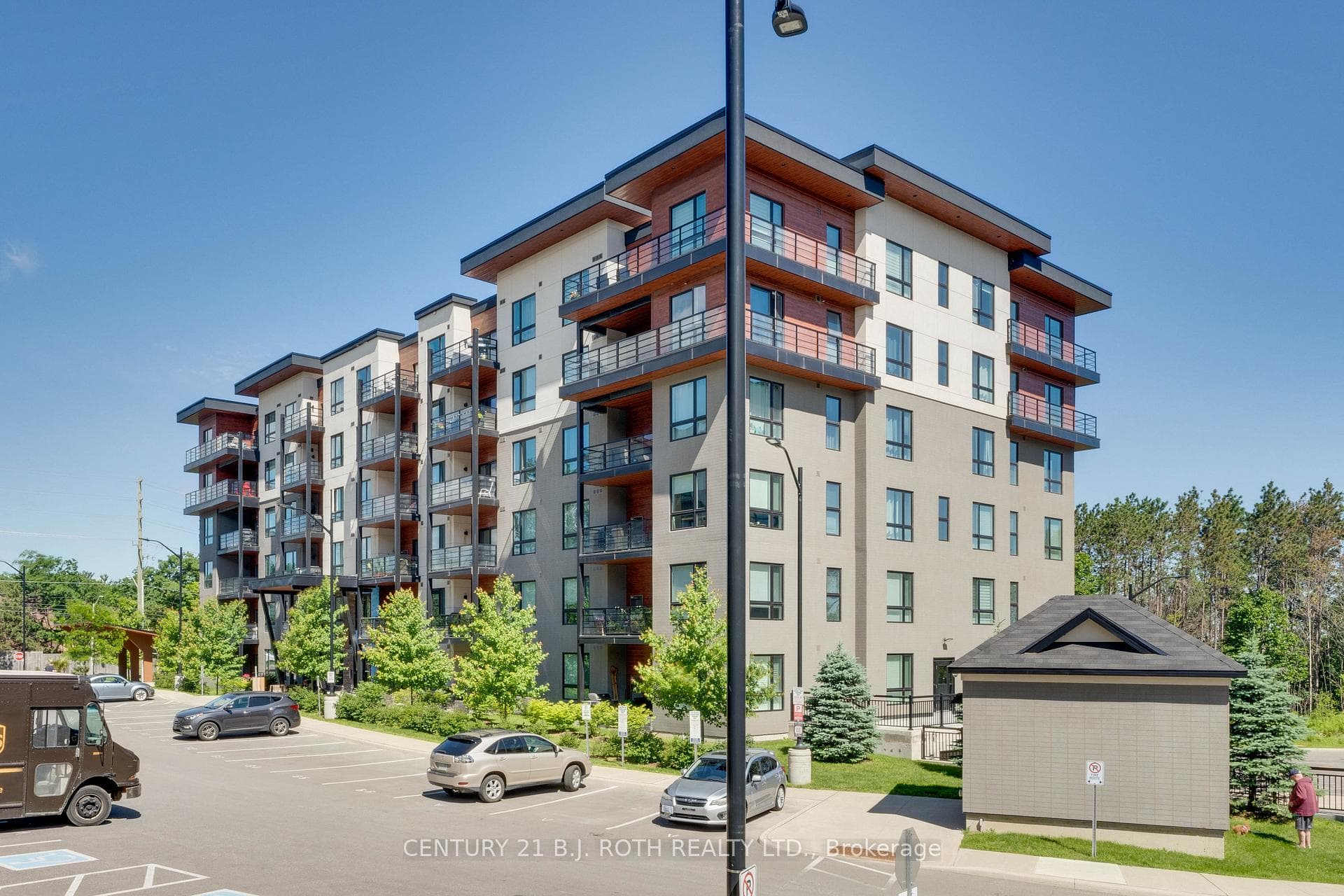 300 ESSA Road Unit 409, Barrie