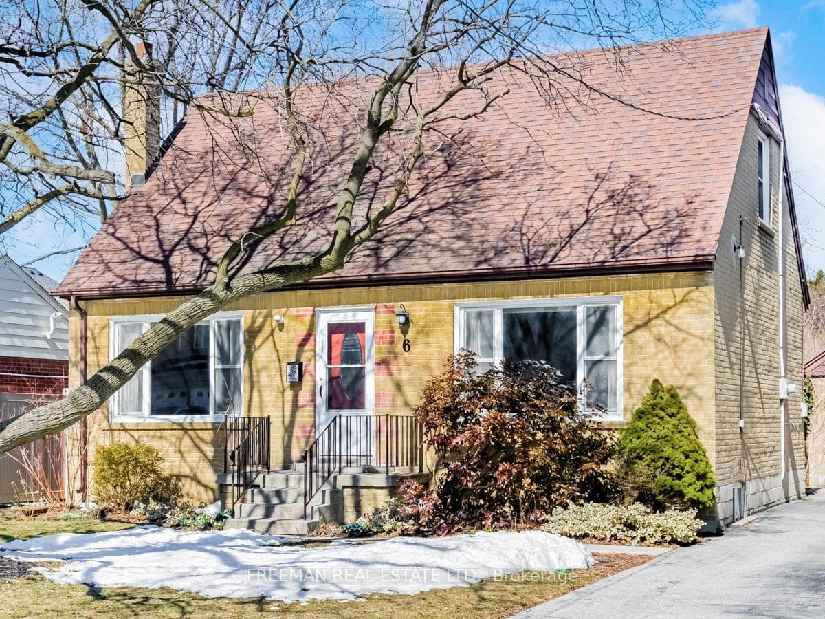 6 Westglen Crescent, Toronto W08