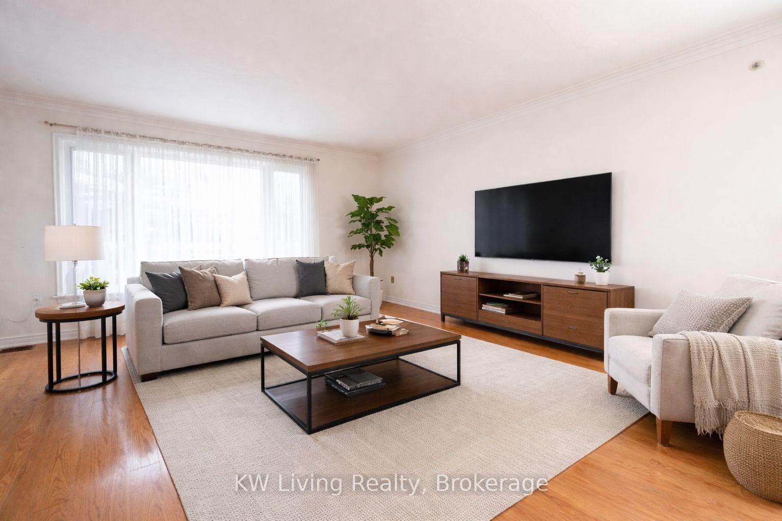 27 Beacham Crescent, Scarborough Village / Eglinton East, ON M1T 1M9 - Photo 1