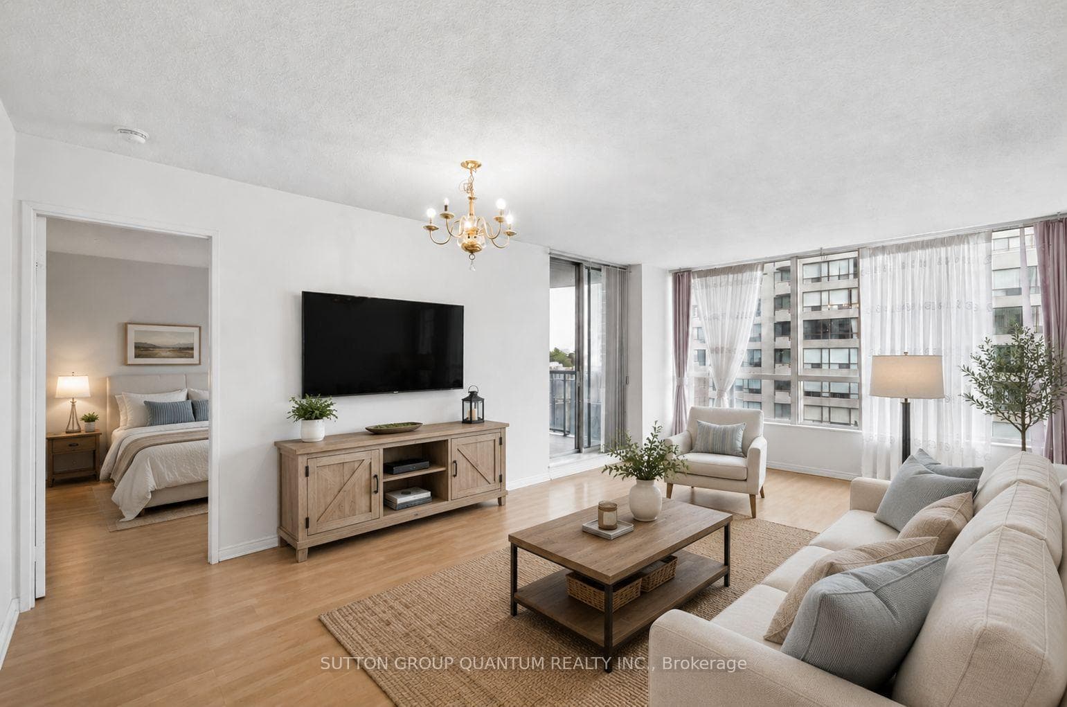 5765 Yonge Street Unit 706, Willowdale / Newtonbrook, ON M2M 4H9 - Photo 1