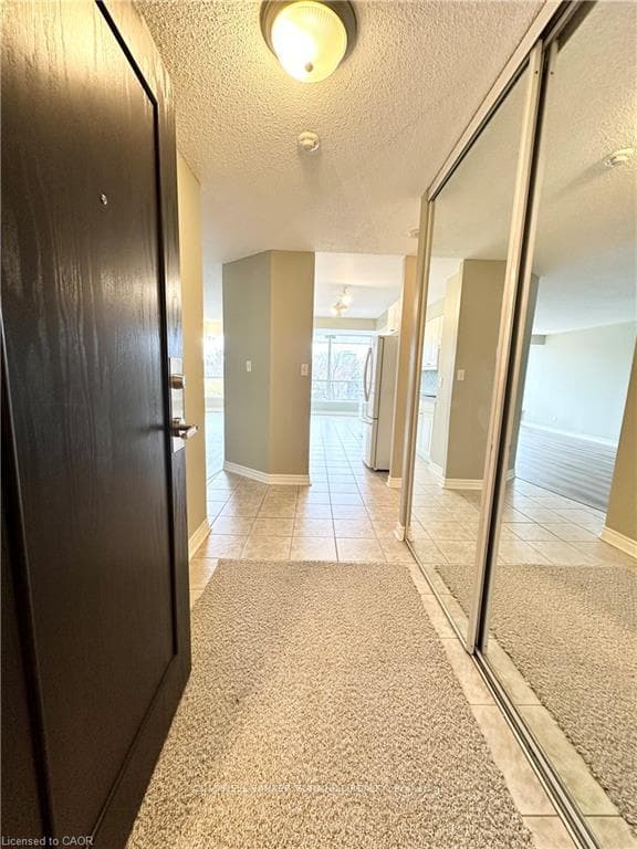 1276 Maple Crossing Boulevard Unit 412, Burlington