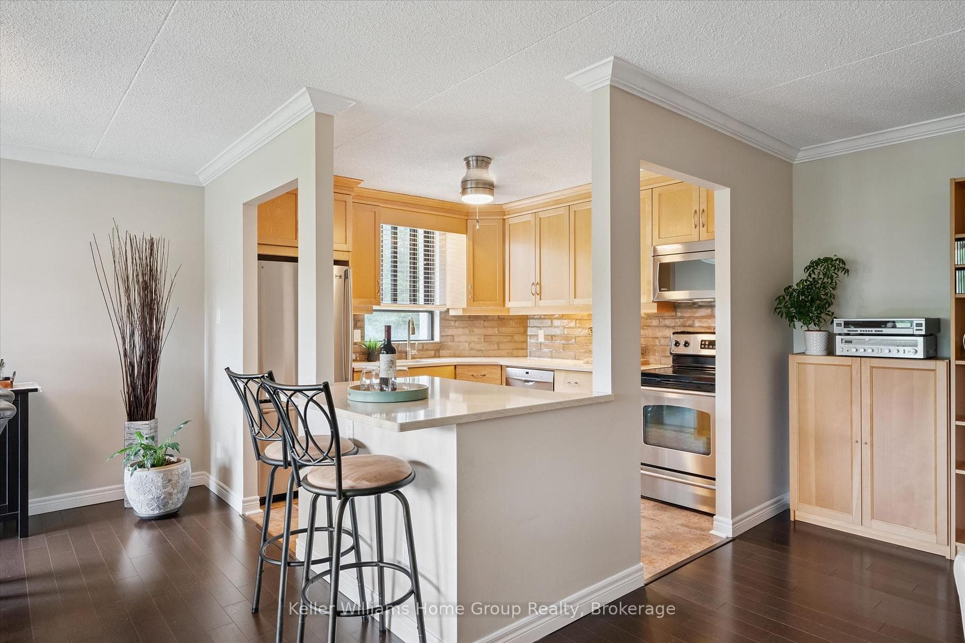 22 Marilyn Drive Unit 408, Guelph, ON N1H 7T1 - Photo 1