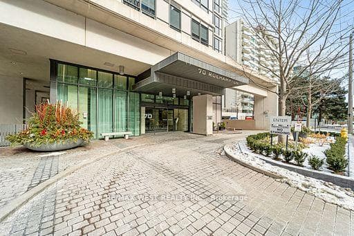 70 Roehampton Avenue Unit 1122, Leaside / Davisville, ON M4P 1R2 - Photo 1