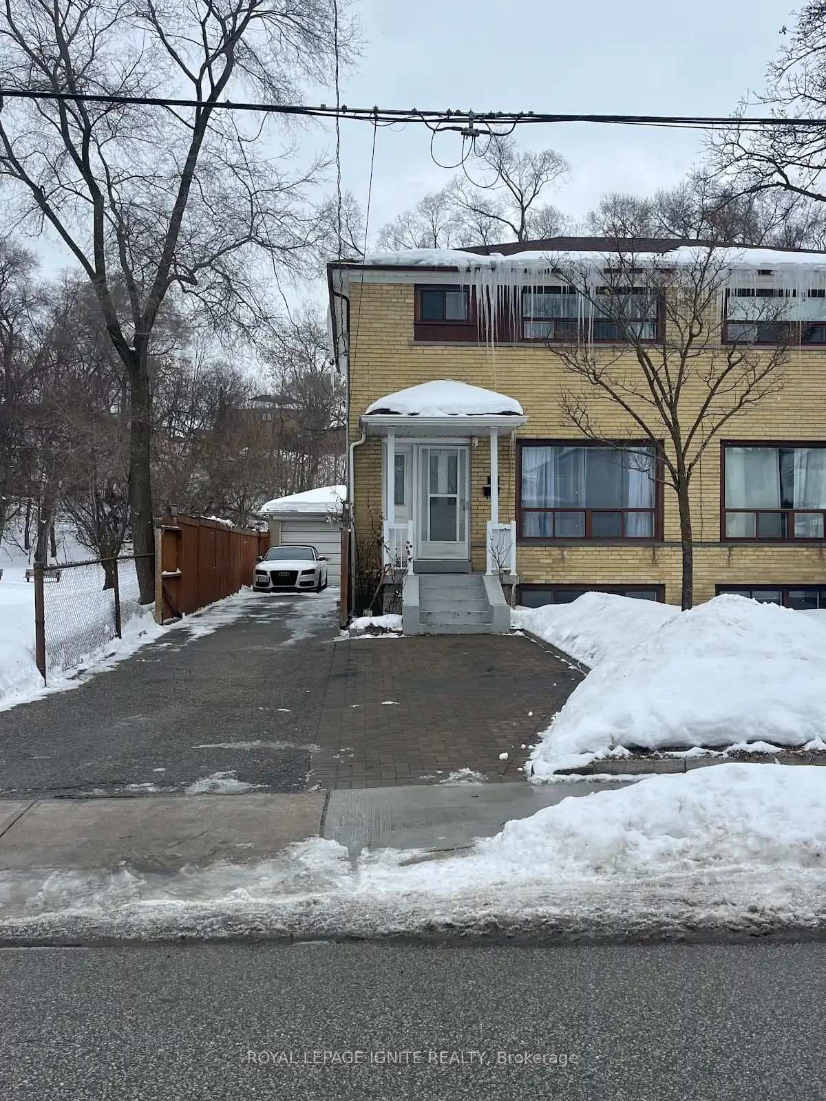 55 Dalrymple Drive, Keelesdale / Eglinton West, ON M6N 4S2 - Photo 1